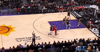 三巨頭走瞭倆，聯盟笑柄卻起飛瞭